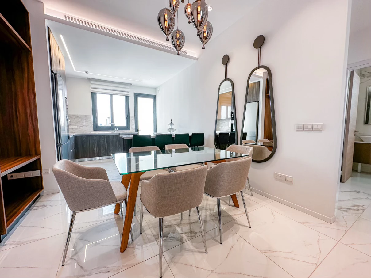 Hidden example Penthouse