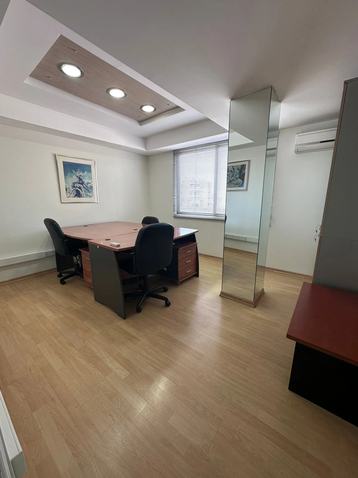 Example Biuro in Limassol