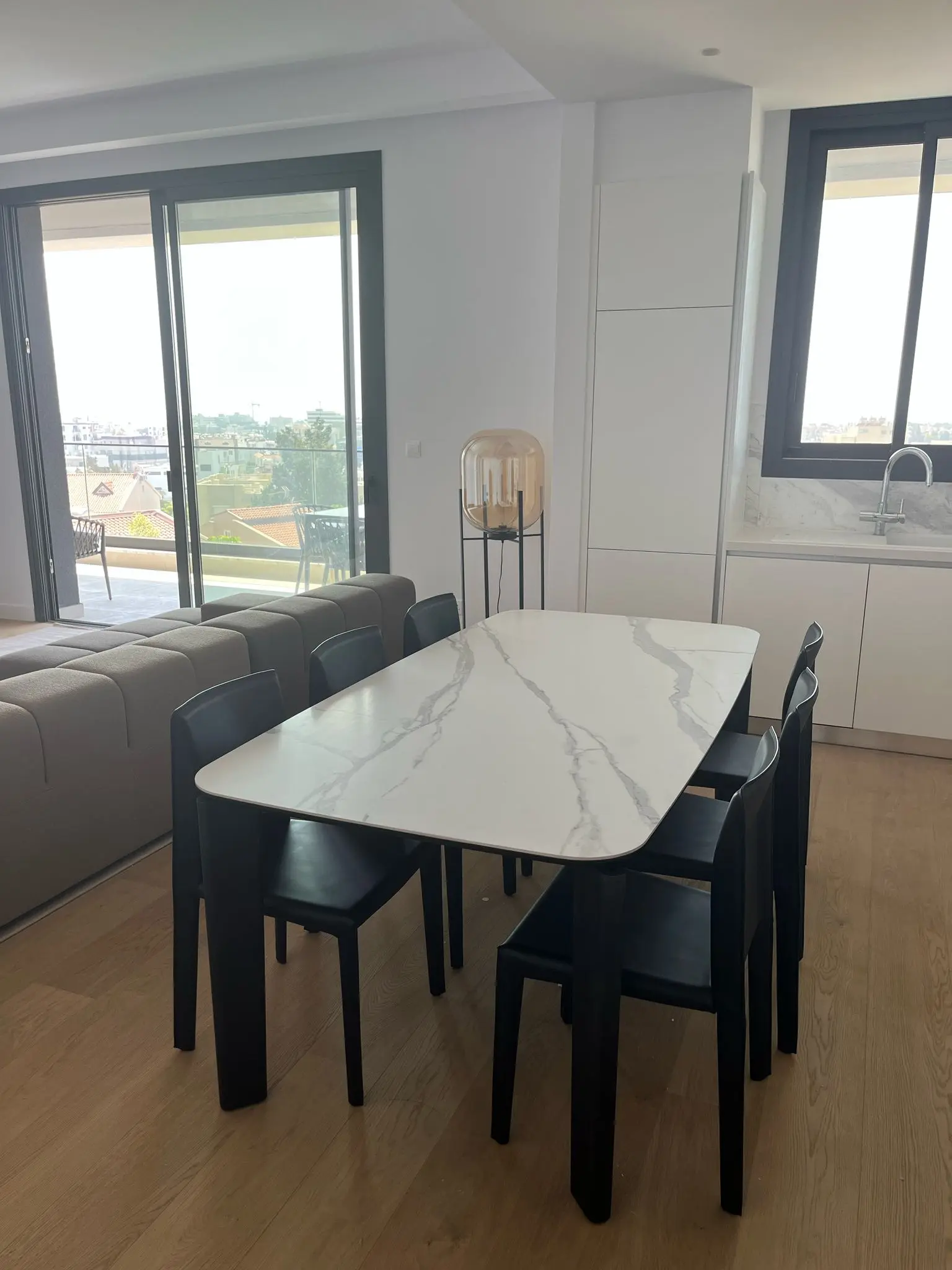 Market example Penthouse