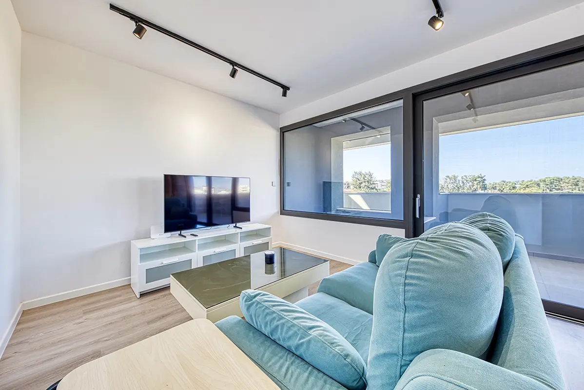 Market example Apartment