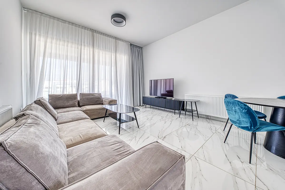 Market example Apartment