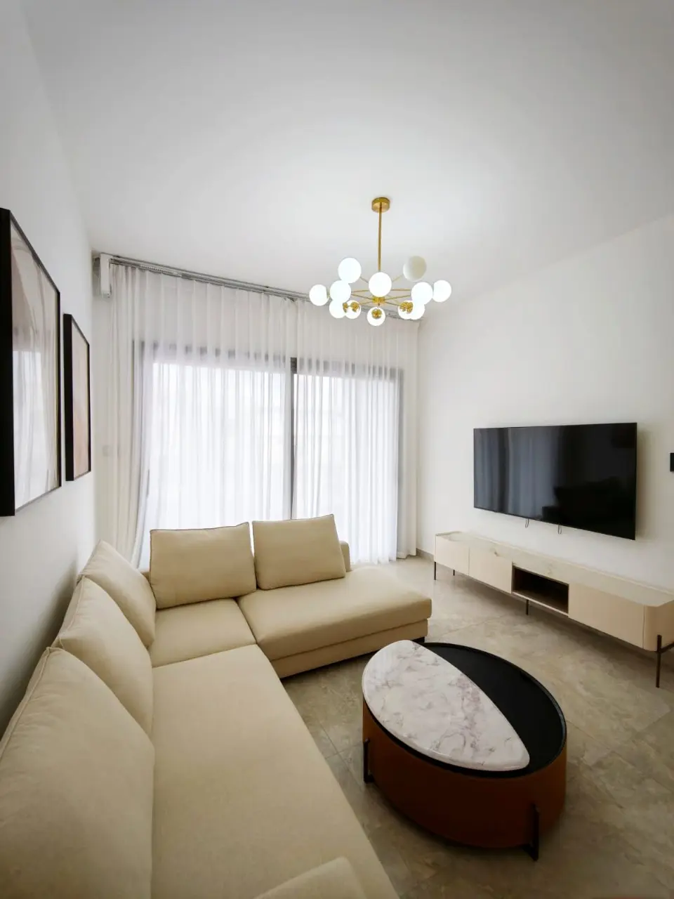 Market example Apartment