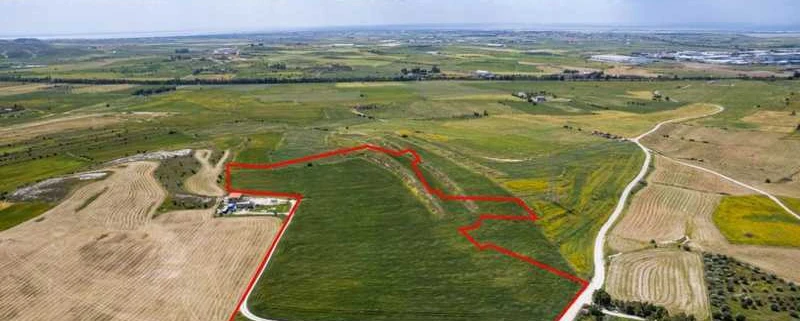 Market example Grunt rolny