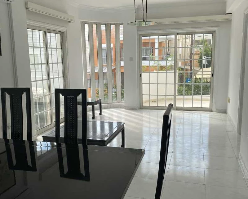 Market example Mieszkanie