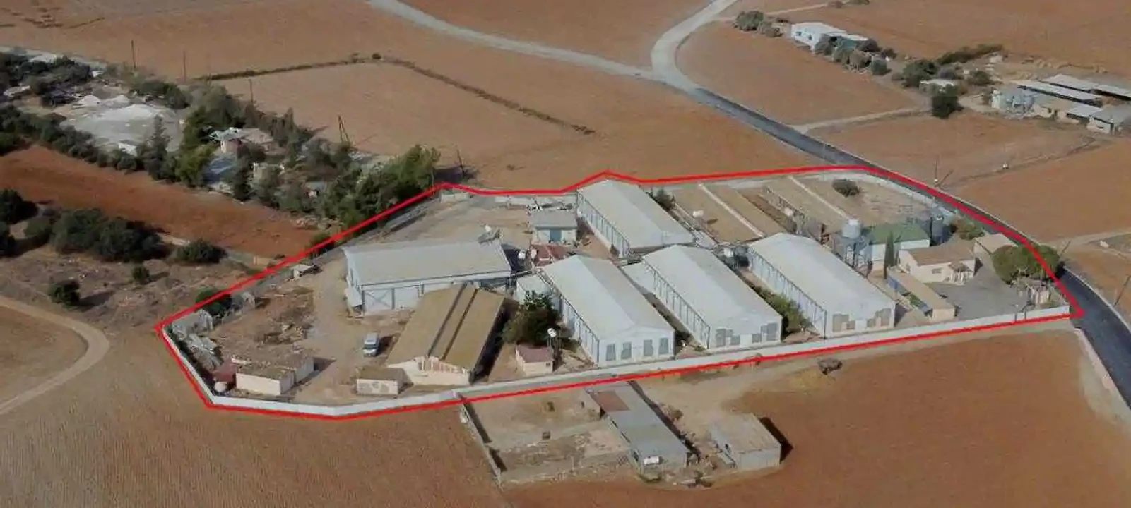 Example Nieruchomość przemysłowa in Larnaka