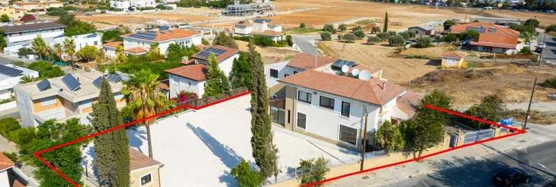 Example Private in Nicosia